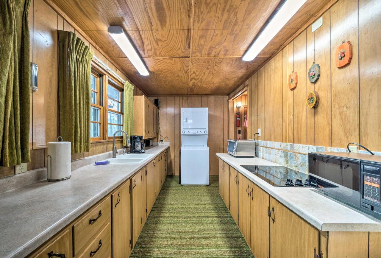 Ruidoso Cabin With Forest Views And Covered Porch Zewnętrze zdjęcie